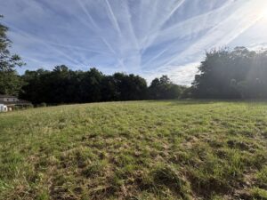 Terrain à bâtir de 2950 m² à CHAMPCEVINEL (24)